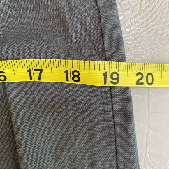 Swiss Alps Outdoor Performance Shorts Gray Twill Utility size 30 - Picture 5 of 10